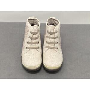 BZees Women’s Kick Back Washable Ankle Boot Sz 9 Taupe